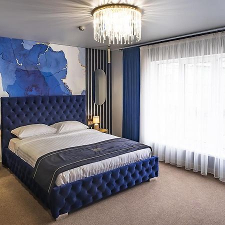 Rich Boutique-Hotel วินนิตซา ภายนอก รูปภาพ